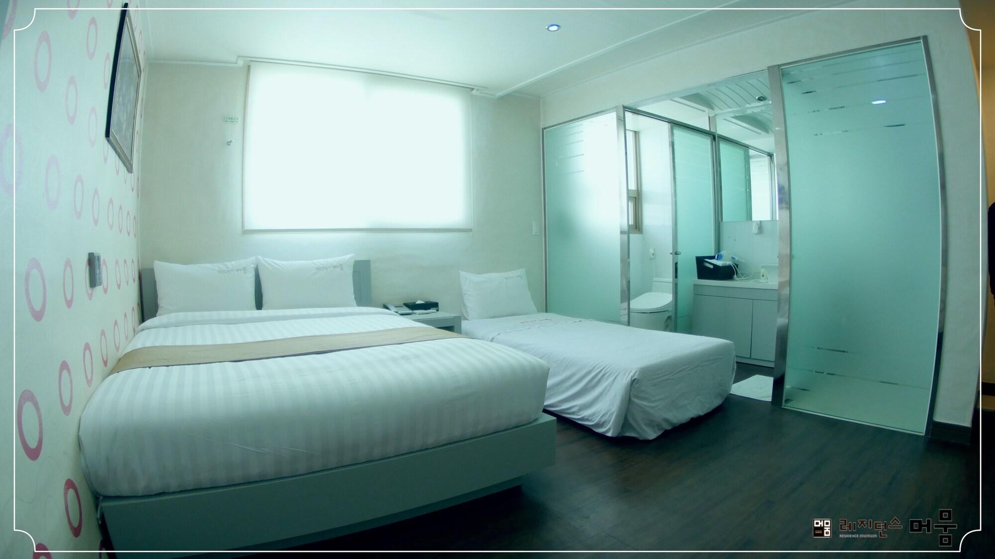 Residence Mumum Hotel Пусан Екстериор снимка