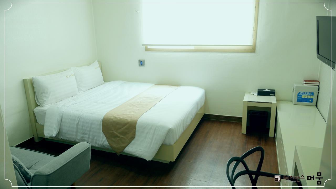 Residence Mumum Hotel Пусан Екстериор снимка